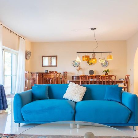 Villa Palma - Sunset Sea Views With Pool, Jacuzzi, Sauna And Games Room Mellieha Ngoại thất bức ảnh