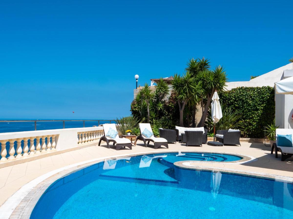 Villa Palma - Sunset Sea Views With Pool, Jacuzzi, Sauna And Games Room Mellieha Ngoại thất bức ảnh